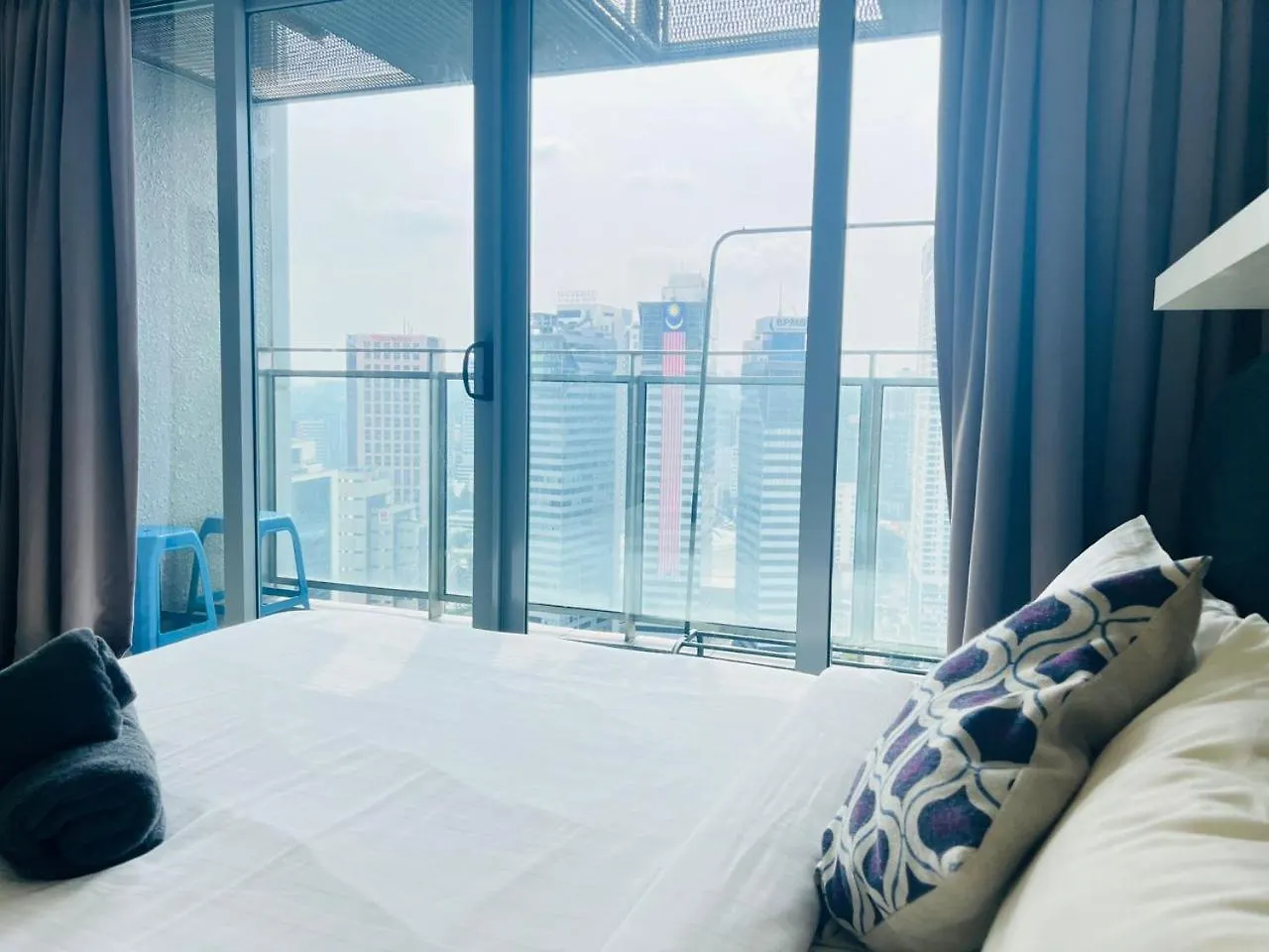 Mercu Summer Suites Klcc By Moonlight Kuala Lumpur Appartamento